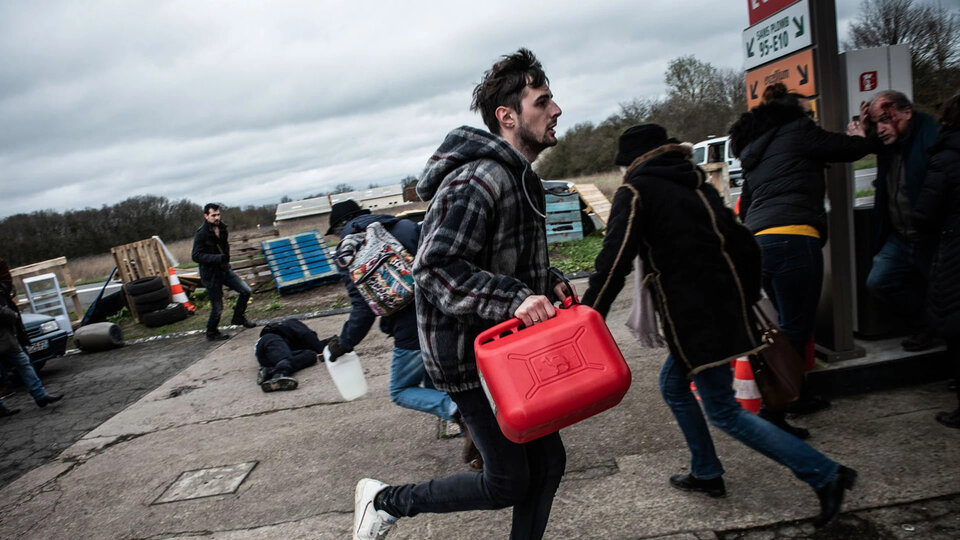 L'Effondrement - Canal+ — Post-production pour L’Effondrement, série Canal+ : montage et finitions.